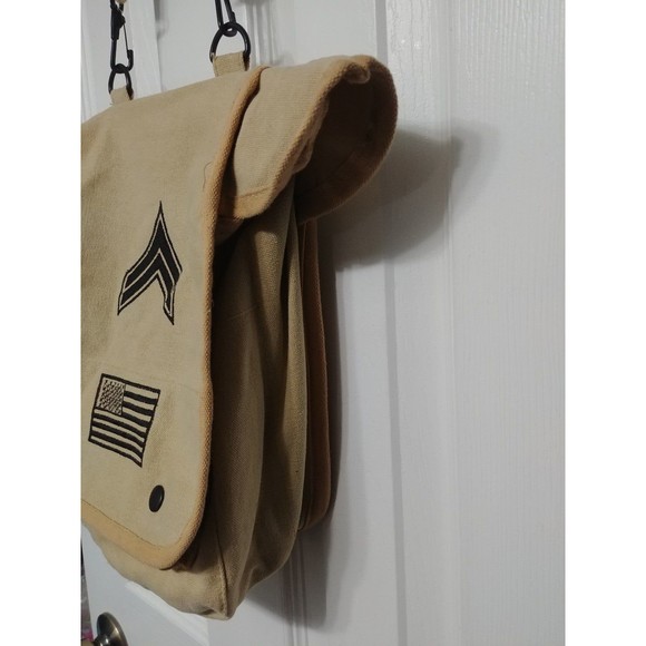 Canvas Messenger Bags - Picture 10 of 12